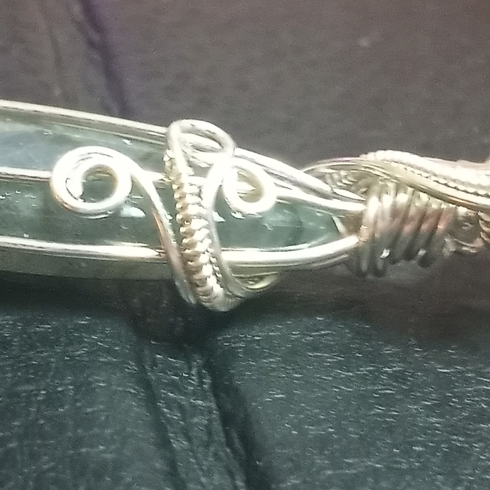 Labradite pendant - Picture 4 of 6
